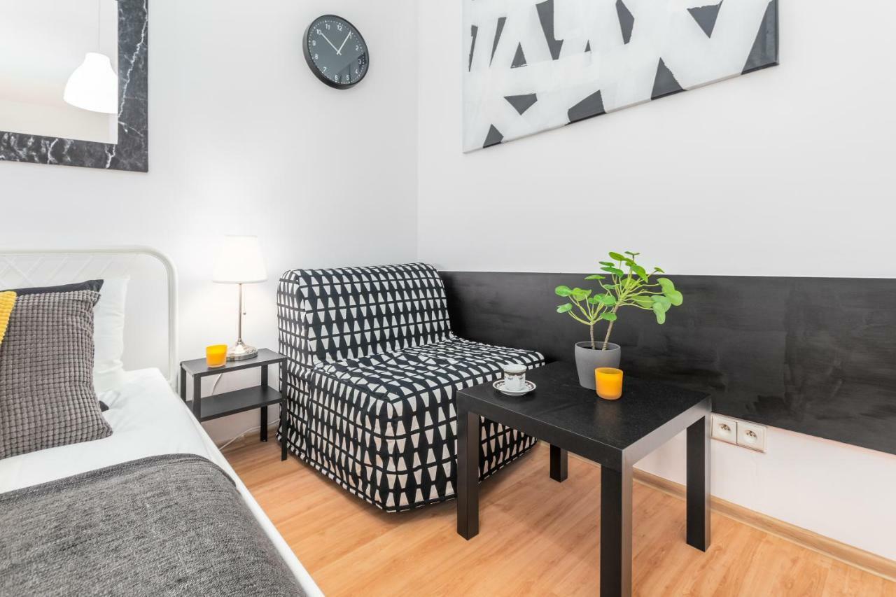 Apartments Wilcza 55 By Noclegi Renters Warsaw Luaran gambar