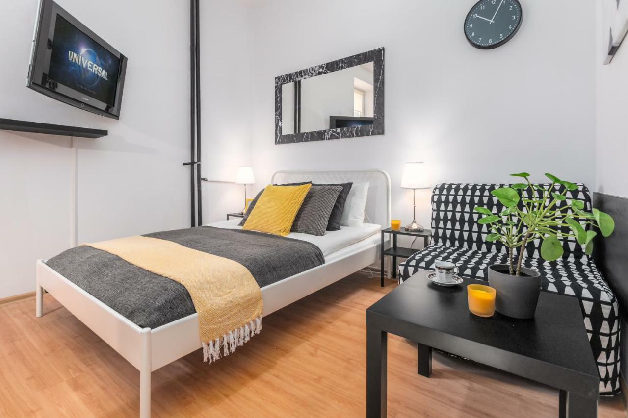 Apartments Wilcza 55 By Noclegi Renters Warsaw Luaran gambar